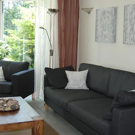 Beachhouse Holiday home Tossens