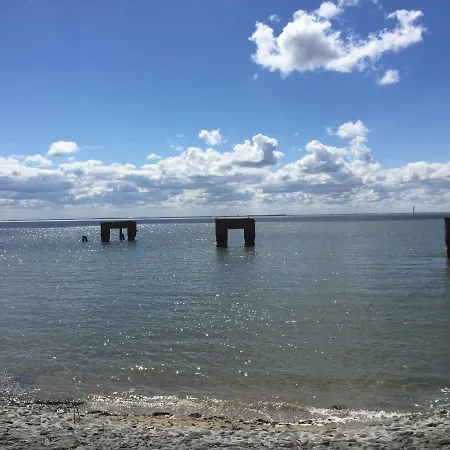 Holiday home Beachhouse *